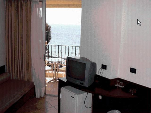 Hotel Thalassa Loutra Edipsou  Zimmer foto